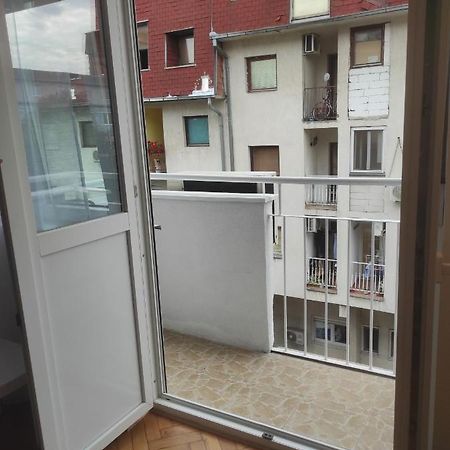 Apartman Nicolas Belgrado Exterior foto